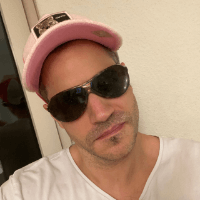 Bad example - sunglasses